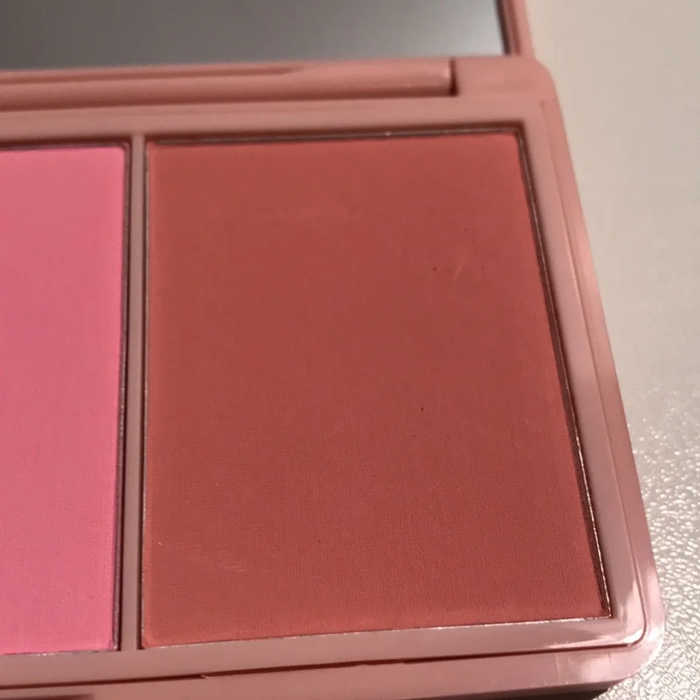 Kim chi chic cheeky 3-some blush trio in just a pinch NEW